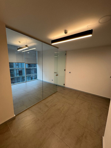 Oficina En Arriendo, Edificio Centro Pichimapu, Las Rastras