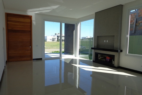 Imagem 15 de 30 de Casa À Venda Em Capão Da Canoa - Ca01209 - 68314608
