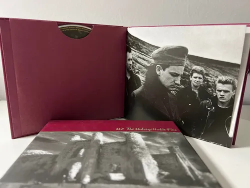 値段が激安 Unforgettable The - U2 Duplo Cd Deluxe Box Fire Brinde + Music