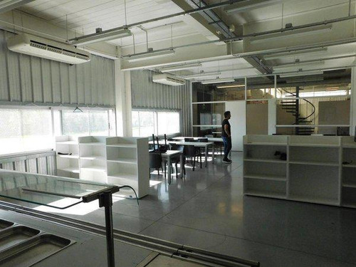 Imagen 10 de 21 de Oficinas - Troncos Del Talar