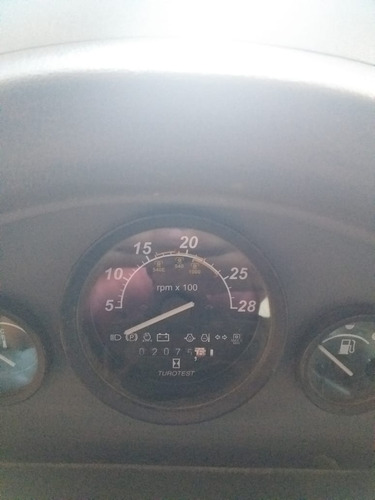Trator Valtra A750