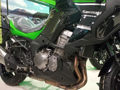 Imagen 22 de 25 de Kawasaki Versys 1000 2022 0km Verde
