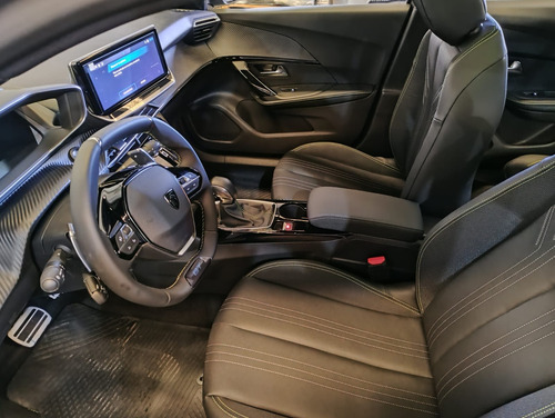 Peugeot 2008 1.0T Gt