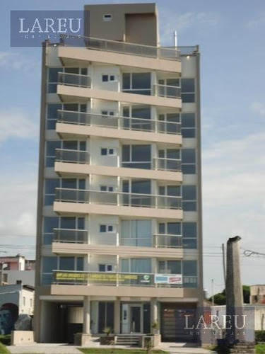 Imagen 6 de 26 de Departamento - B.f.u.camet