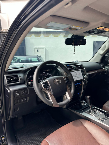 Toyota 4runner 2022 Limited 4x4