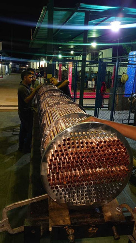 Imagen 8 de 8 de Intercambiador De Calor Chiller Reentubado Y Fabricacíon