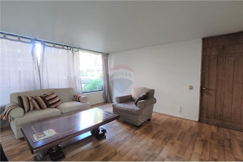 Imagen 2 de 15 de Departamento En Venta 4 D+3b+e, Providencia