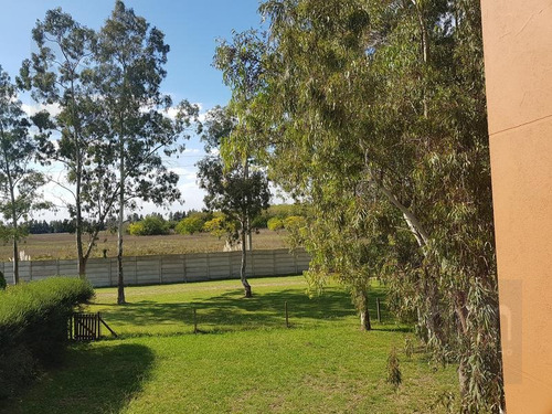 Imagen 21 de 23 de - Echeverria Del Lago- 4 Dormitorios- 2 En Suite-