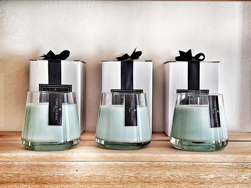 Imagen 3 de 6 de Vela De Soja Aromática Decorativa Artesanal Color Turquoise