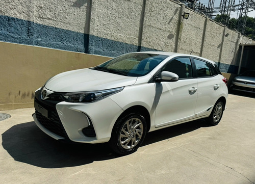 Toyota Yaris 1.5 16V FLEX XS MULTIDRIVE