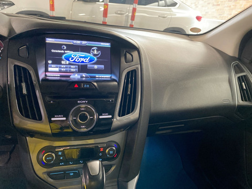 Imagen 16 de 25 de Ford Focus Titanium At 2013