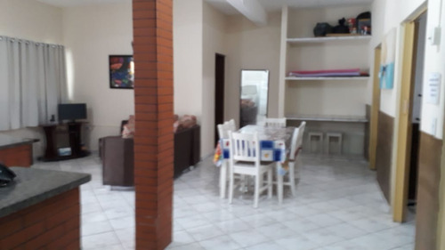 Imagem 7 de 15 de Casa No Balneário Gaivota Em Itanhaém, Com Churrasqueira, Lavanderia Externa, Edícula, Piscina