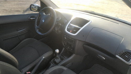 Peugeot 207 Compact Image