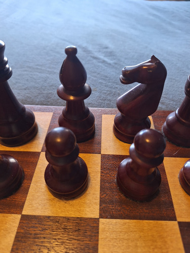 Ajedrez Profesional Madera Maciza Con Tablero, Triple Peso