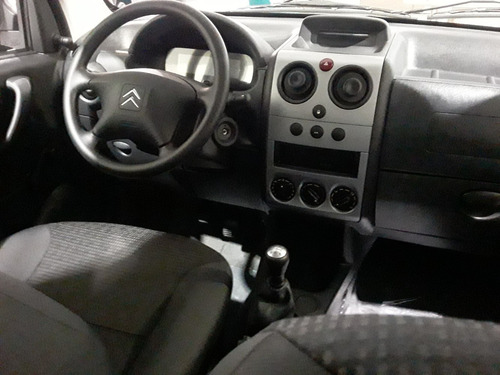 Imagen 9 de 9 de Citroën Berlingo 1.6 Hdi 92 Bussines Mixto