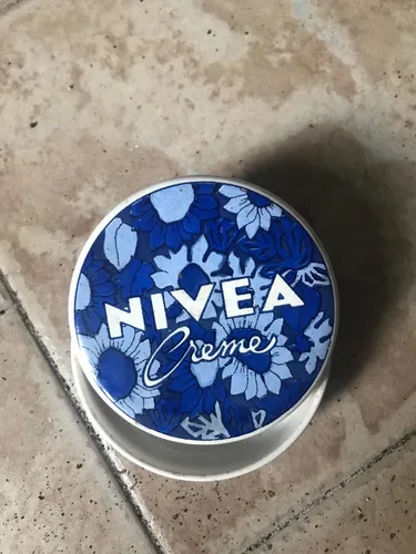 Alhajero Cerámica Con Propaganda De Nivea Crème