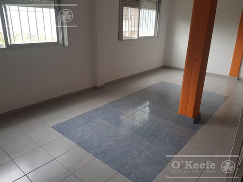 Imagen 4 de 22 de Venta En Block 4 Deptos, Casa, 2 Locales. En Berazategui, Excelente Ubicación.
