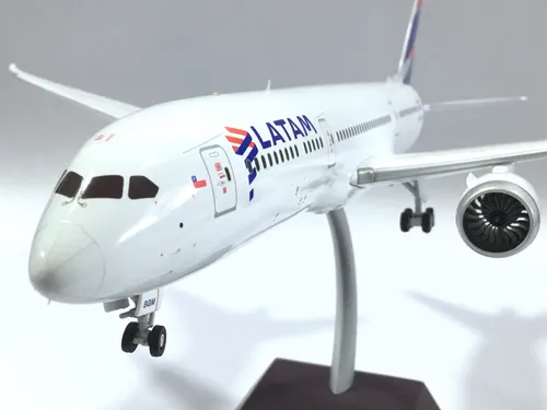Avion A Escala, Latam, Boeing 787-9 Dreamliner, Escala 1:200