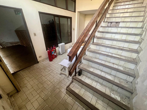 Depósito Lote Propio - 590 M2 Aprox. - Entrada Camión - Montacarga