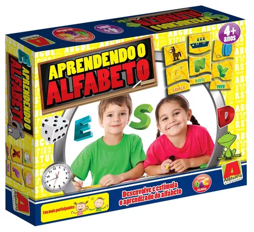 Aprendendo o alfabeto: jogo educativo