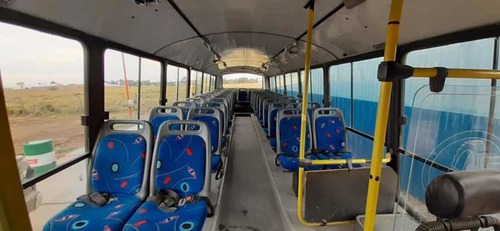 Imagen 6 de 11 de Colectivo Urbano Mercedes Benz 2006 1315 Metalpar