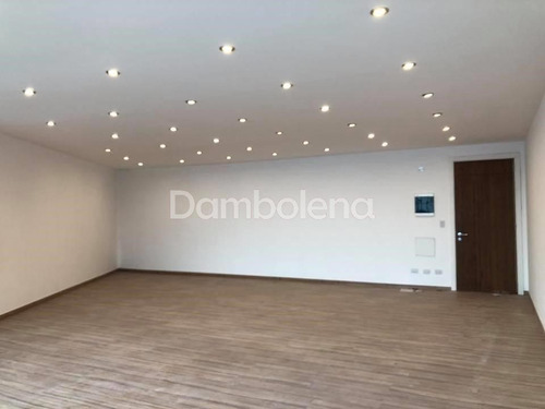 Imagen 9 de 18 de Oficina En Venta O Permuta Ubicado En Francisco Álvarez, Moreno
