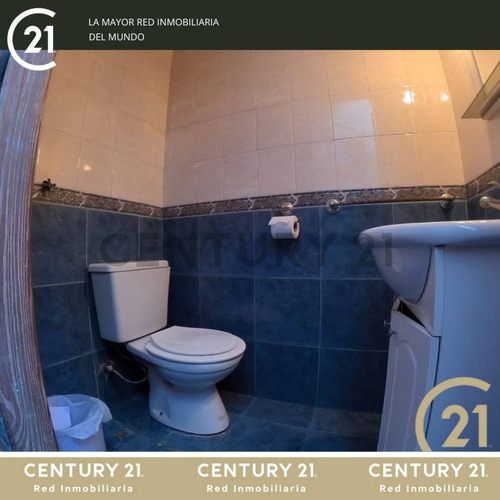 Local + Fondo De Comercio En Venta