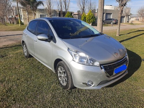 Imagen 2 de 9 de Peugeot 208 1.6 Allure Nav Tiptronic 2016