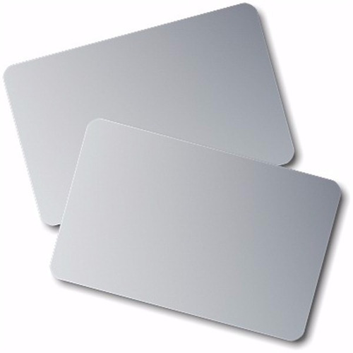 Imagen 2 de 3 de Tarjetas Pvc Plateadas 86x54mm Sin Impresion Zebra Pack 50u
