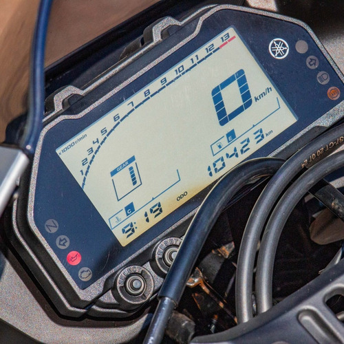 Imagem 7 de 10 de Moto Yamaha Yzf R3 Prata Ano 2021 Com Baixo Km