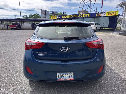 Imagen 6 de 18 de Hyundai Elantra Gt