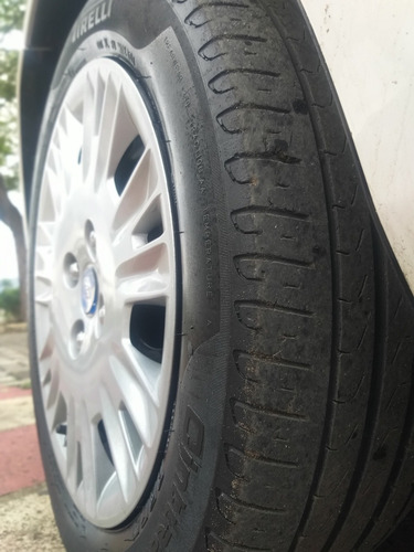 Imagem 10 de 15 de Ford Fiesta 2018 1.6 16v Se Flex 5p