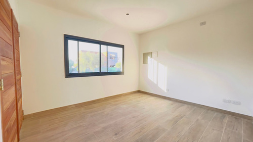 Imagen 7 de 30 de Casa 4 Ambientes Venta Santa Elena Pilar Del Este