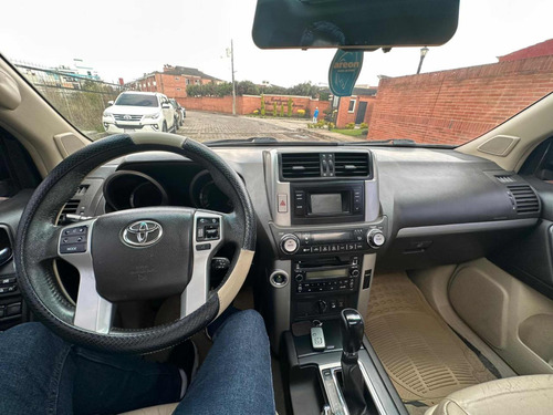 Imagen 9 de 11 de Toyota Land Cruiser Prado V Prado Vx