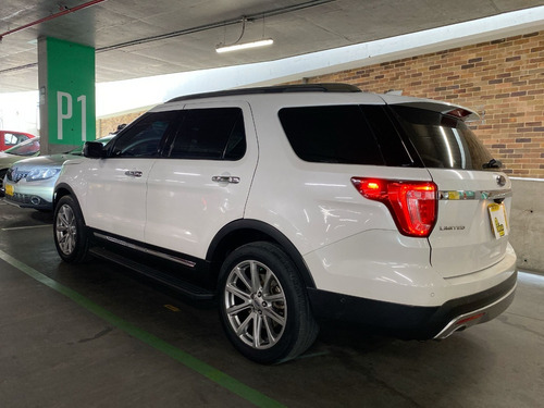 Imagen 7 de 25 de Ford Explorer