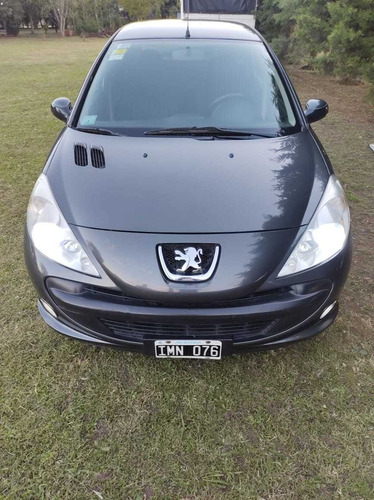 Peugeot 207 1.9 Sedan Xrd 2010