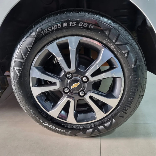 Chevrolet Onix 1.4 MPFI LTZ 8V FLEX 4P MANUAL