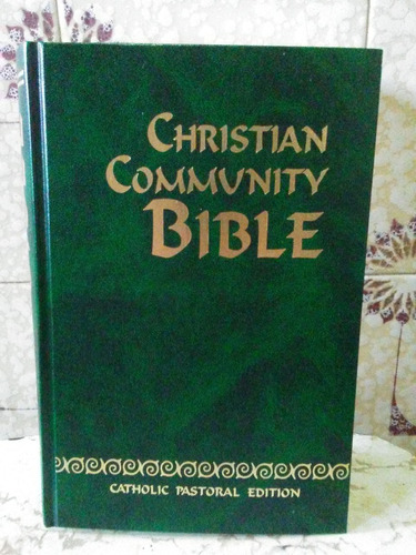 Christian Community Bible En Inglés (oferta De Verano)