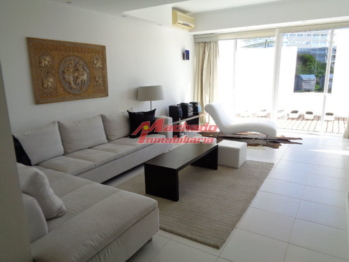 Imagen 1 de 30 de Apartamento En Brava, 5 Dormitorios