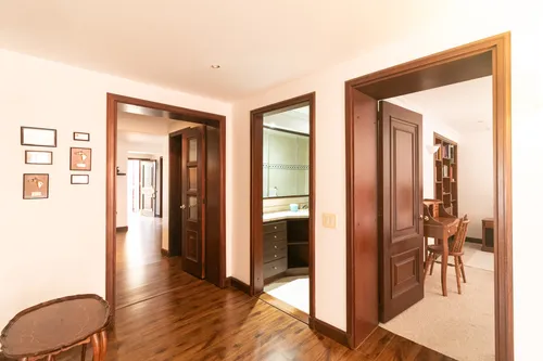 Apartamento En Venta En Cerros De Niza. Cod V1106024