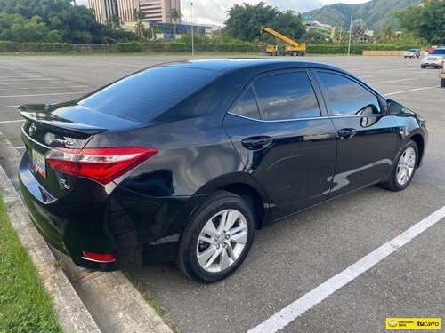 Imagen 4 de 9 de Toyota Corolla Gli