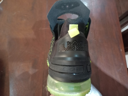 Zapatilla Nike Lebron James 18 Talle Us 7.5 / 25.5 Cm