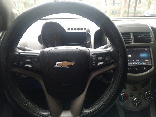 Imagen 13 de 18 de Chevrolet Sonic 2015 1.6 Ltz Mt Mx