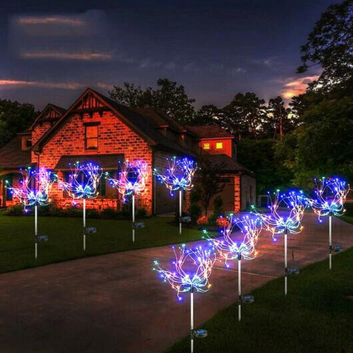 Un Arreglo Floral Con Luz Led Para Decoración De Patio Navid