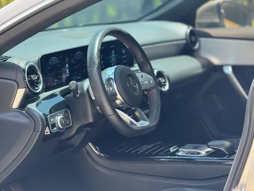 Mercedes-Benz Clase CLA 1.3 Cla 180 Amg Line At