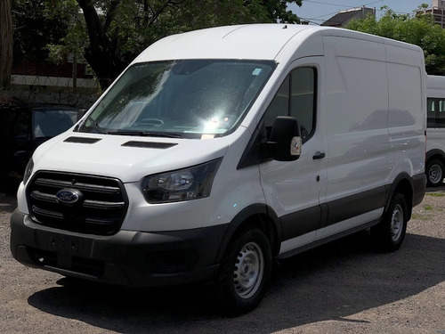 Ford Transit 2.2 Furgon Mediano 350m