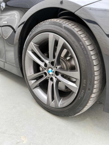 Imagen 11 de 25 de Bmw Serie 3 2016 3.0 330i Sedan Sport Line 252cv