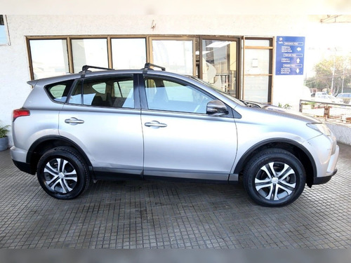 Toyota RAV4 2.0 LUJO 4X2 MT 5P