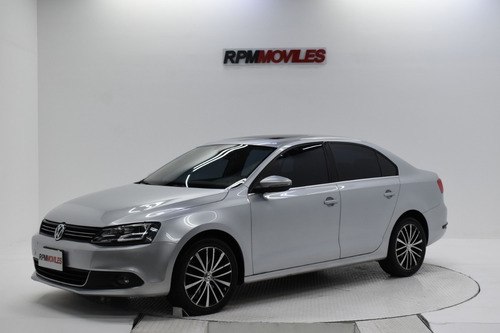 Volkswagen Vento 2.0 Sportline Dsg 2014 Rpm Moviles