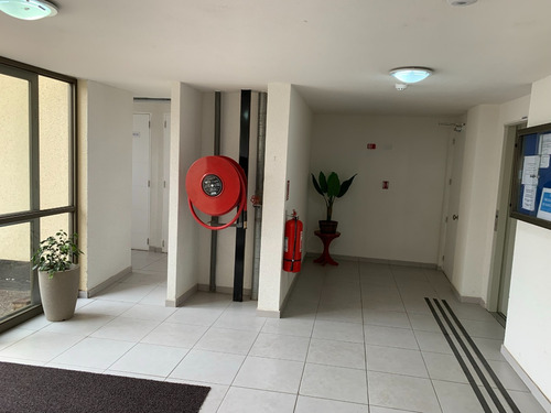 Casi Nuevo, Piscina, Cercano Autopista Troncal Sur